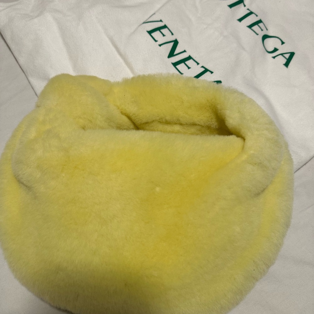 NWT BOTTEGA VENETA Mini Jodie Top Handle Bag in Sherbert-Gold - Picture 3 of 16